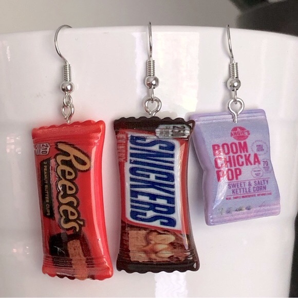 New Snickers Chocolate Bar Oversized Dangling Earrings Fun Novelty Unique Gifts - Picture 7 of 8